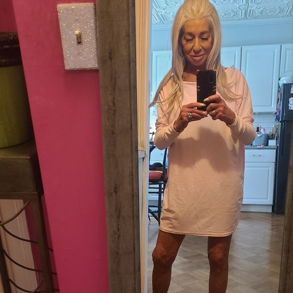 HP🔥🔥Cute Simple Pink Long Sleeve Dress - Picture 3 of 9